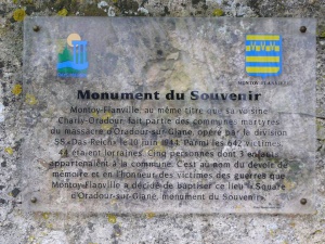 Montoy-Flanville, monument du souvenir du massacre d'Oradour-sur-Glane 1.jpg