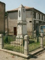 Verteuil-d'Agenais 47 - l'ancien monument aux morts.jpg